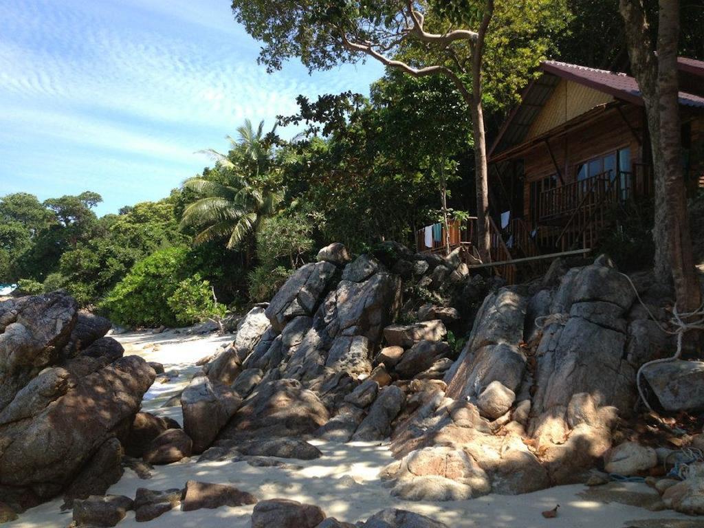 Lipe Sunset Beach Resort Exterior foto